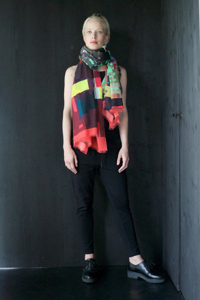 Silk/Cotton "Fragments Of Urban Cubes" Stola 200x140cm