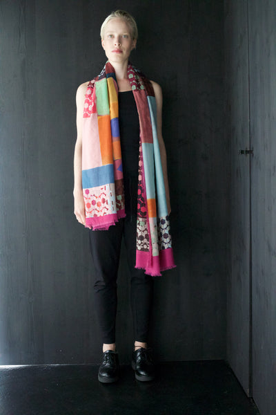 Silk/Cotton "Sculptured Hexagons" Stola 200x140cm